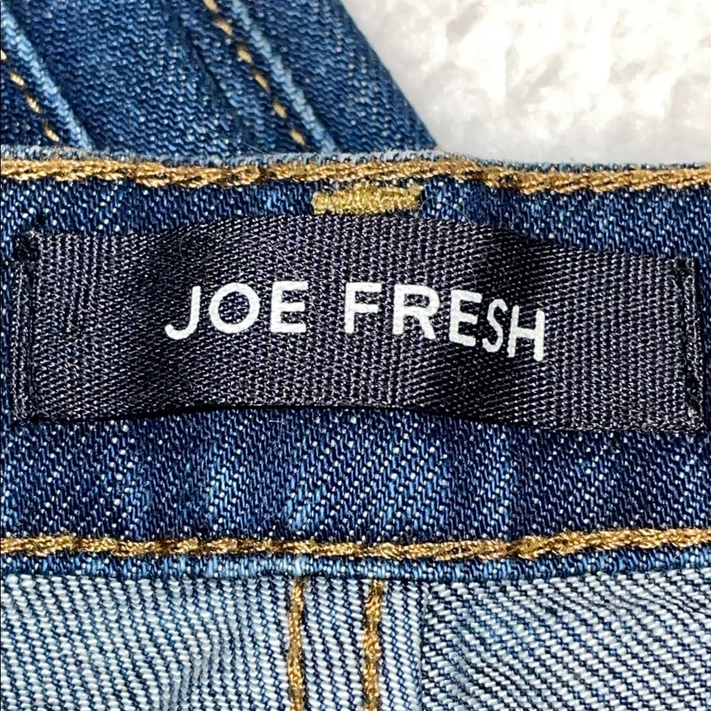 Joe Fresh Dark Blue Straight Jeans. Slouchy Boyfriend. Size 0/25. - Picture 2 of 10